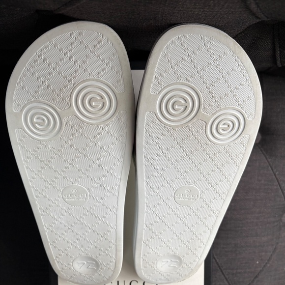 Gucci slides - Picture 4 of 4